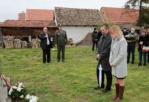 Odali poštu velikom heroju
