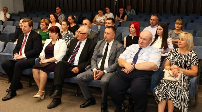 Održana svečana sednica Nacionalnog saveta slovačke nacionalne manjine backi petrovac slavnosti 2025