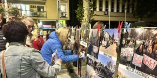 Izlozba fotografija iz backog petrovca u backoj palanci postavka