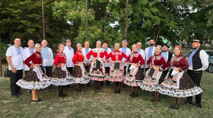Petrovska družina Petrovska družina