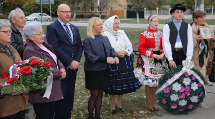 Den Kysača. den miestneho spoločenstva Den Kysača. den miestneho spoločenstva