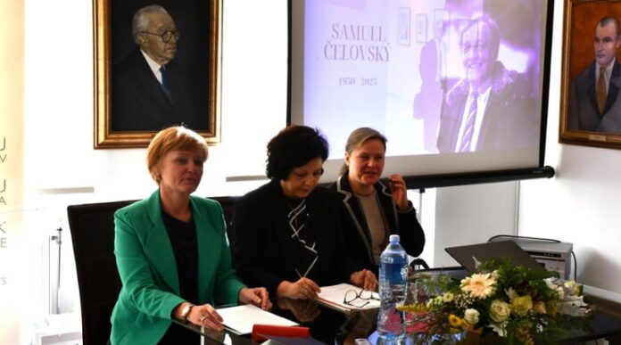 Konferencia Narodne a kulturne dejiny vojvodinskych Slovakov Konferencia Narodne a kulturne dejiny vojvodinskych Slovakov