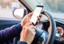 Korišćenje telefona u saobraćaju, telefoniranje, telefon