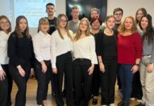 Gymnazisti z Báčskeho Petrovca sa zúčastnili Putovnej súťaže v Nadlaku Putovna sutaž. bačskopetrovski gymnazisti