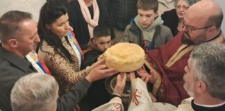 Hramovna slava u Kisaču