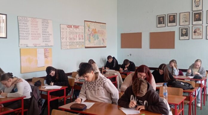 Školska sutaž zo slovenčiny Školska sutaž zo slovenčiny