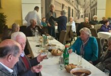 Petrovskí penzisti spoločne oslávili Deň žien Petrovski penzisti, Den žien