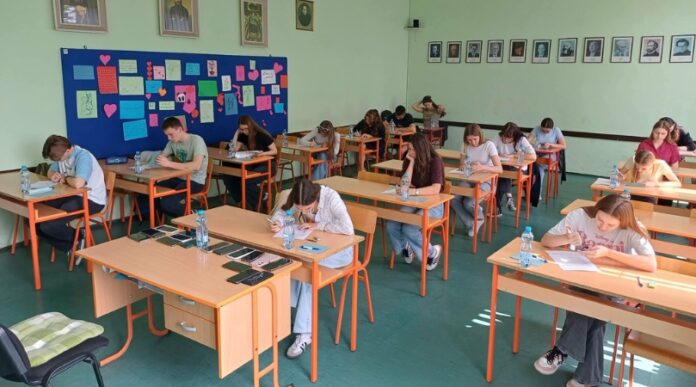 Republikova sutaž zo slovenčiny Republikova sutaž zo slovenčiny
