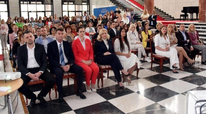 Za čistije i zelenije škole 2026 Za čistije i zelenije škole 2026